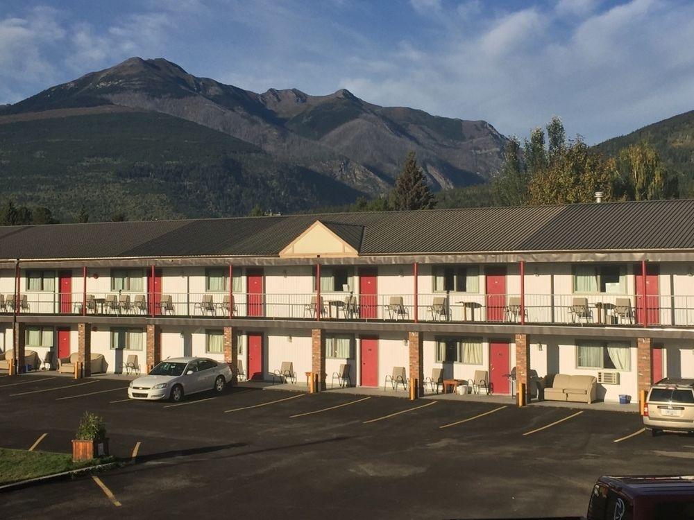 Valemount Vacation Inn Exterior photo