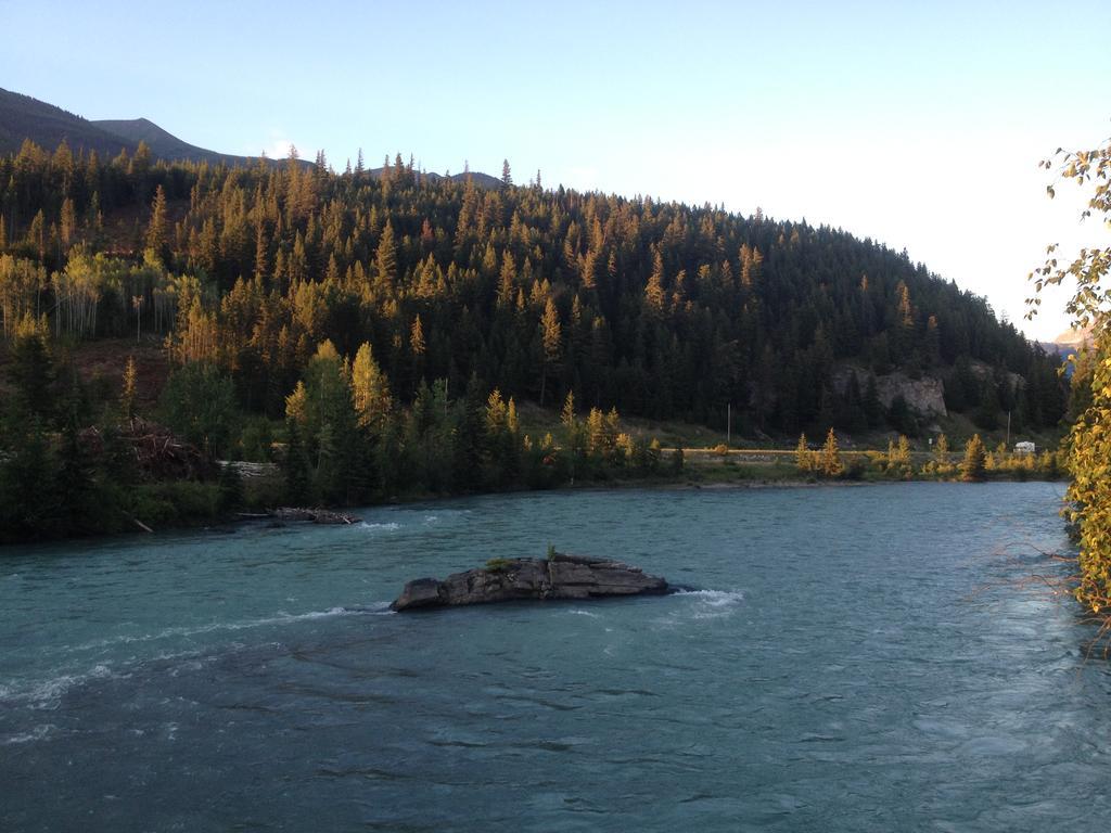 Valemount Vacation Inn Exterior photo