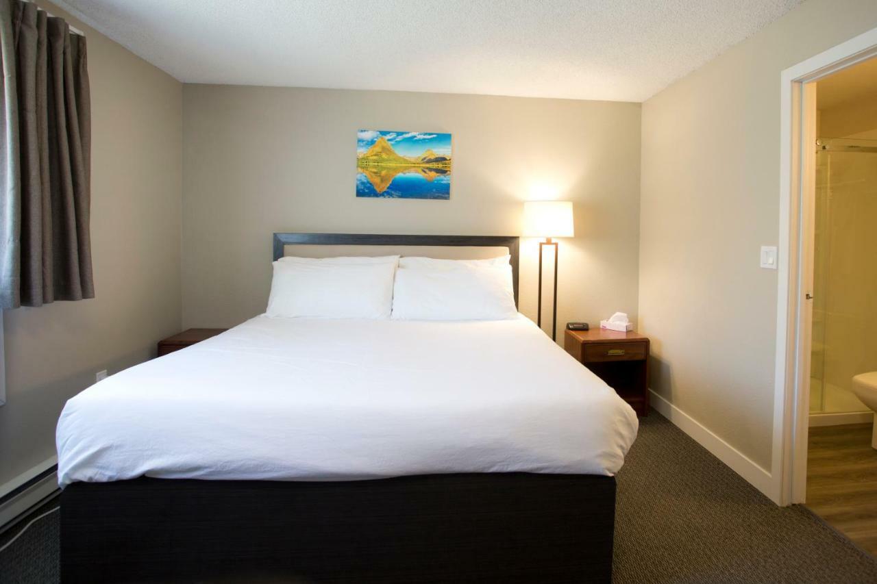 Valemount Vacation Inn Exterior photo
