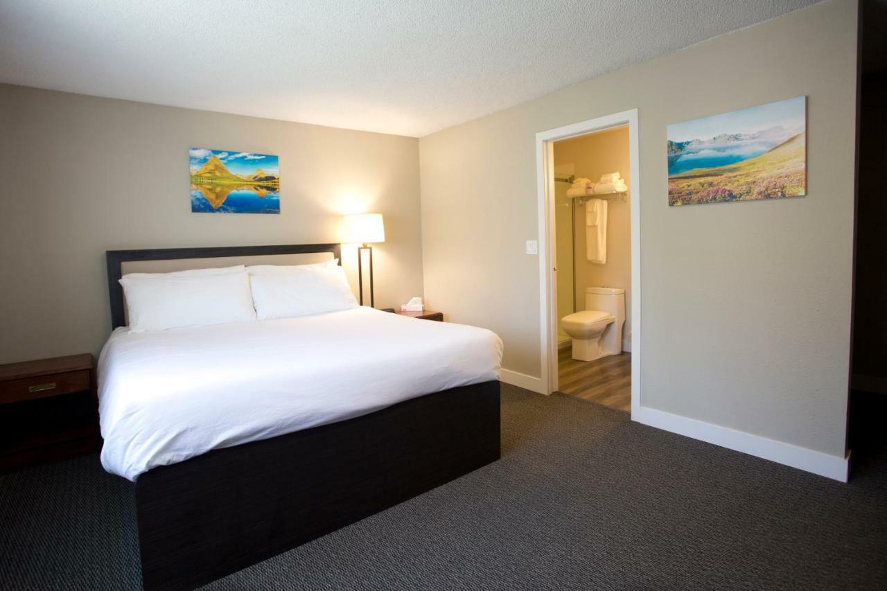 Valemount Vacation Inn Exterior photo
