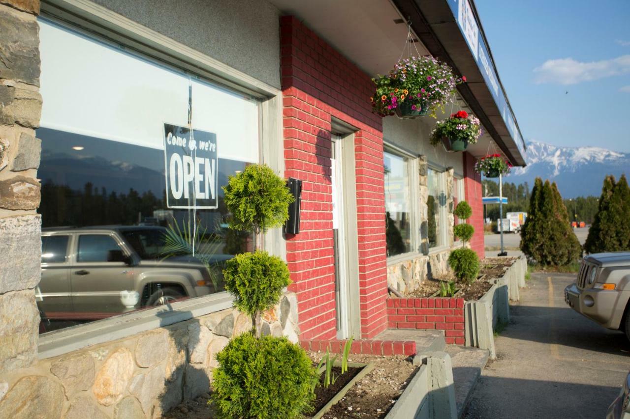 Valemount Vacation Inn Exterior photo