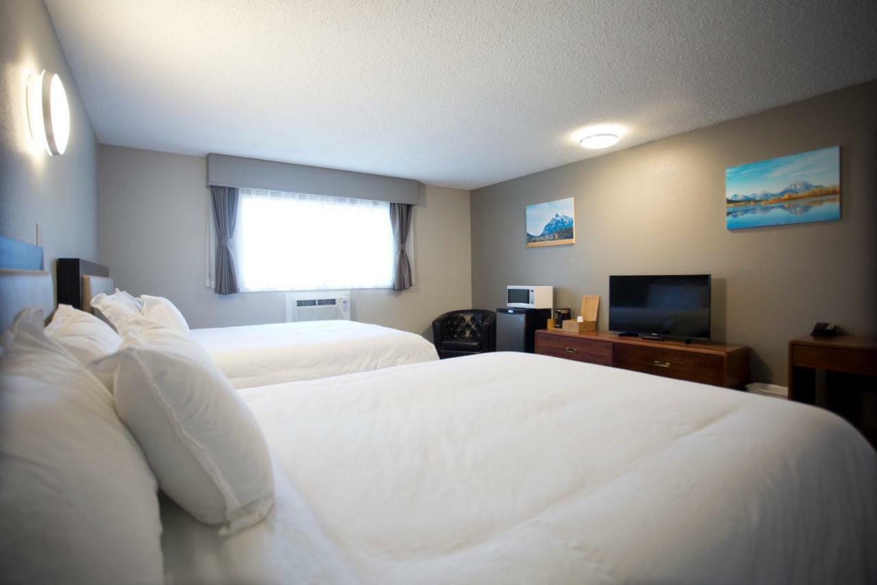 Valemount Vacation Inn Exterior photo